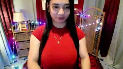 Snapshot of sexy_pussy143 chatting on 05/21/26, 06:15 angela online show from 05/21/26, 06:15