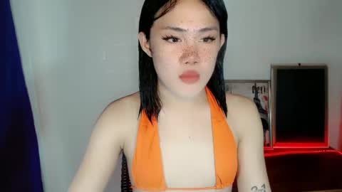 Snapshot of sexy_rc18 chatting on 01/19/25, 02:25 RC online show from 01/19/25, 02:25