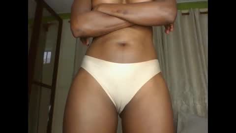 Snapshot of sexy_rio_ chatting on 10/07/25, 04:20 sexy_rio_ online show from 10/07/25, 04:20