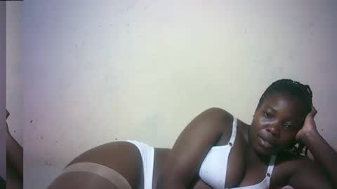 Snapshot of sexy_sandrah chatting on 10/05/25, 06:50 sexy_sandrah online show from 10/05/25, 06:50