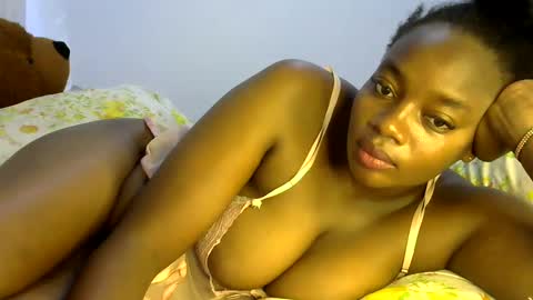 laura online show from 02/05/25, 05:52