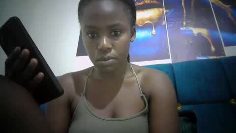 Snapshot of sexy_skyllah chatting on 05/17/26, 10:00 sexy_skyllah online show from 05/17/26, 10:00