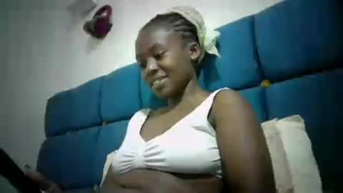 Snapshot of sexy_skyllah chatting on 06/28/26, 11:05 sexy_skyllah online show from 06/28/26, 11:05
