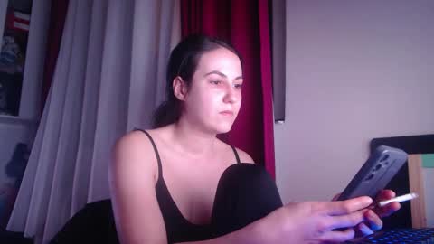 Snapshot of sexy_slimm25 chatting on 03/07/25, 10:10 Slimm online show from 03/07/25, 10:10