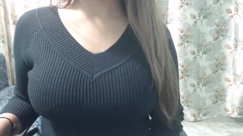 Soniya online show from 01/15/25, 06:33