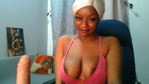 Snapshot of sexy_sweetcandy chatting on 10/19/25, 06:14 sexy sweetcandy online show from 10/19/25, 06:14