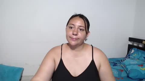 Snapshot of sexy_ticki chatting on 10/21/25, 11:16 janel online show from 10/21/25, 11:16