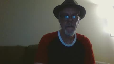 Snapshot of sexy_white_daddy chatting on 02/23/25, 07:33 Daddy online show from 02/23/25, 07:33