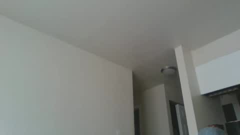 Snapshot of sexy_white_daddy chatting on 02/25/25, 11:22 Daddy online show from 02/25/25, 11:22
