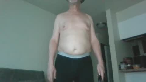 Snapshot of sexy_white_daddy chatting on 02/26/25, 02:26 Daddy online show from 02/26/25, 02:26