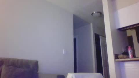 Snapshot of sexy_white_daddy chatting on 03/07/25, 11:18 Daddy online show from 03/07/25, 11:18