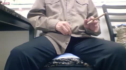 Snapshot of sexy_white_daddy chatting on 09/12/25, 11:48 Daddy online show from 09/12/25, 11:48