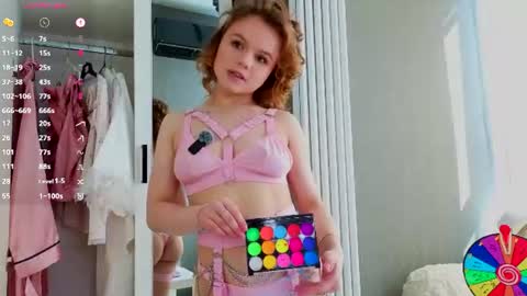 Agatha online show from 06/19/26, 12:42