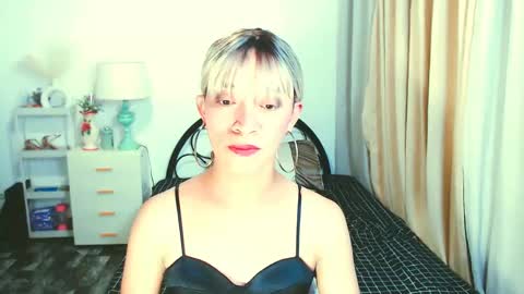 sexy_yllona online show from 06/03/26, 09:12