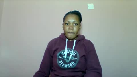 Snapshot of sexyapple2002 chatting on 09/28/25, 05:18 sexyapple2002 online show from 09/28/25, 05:18