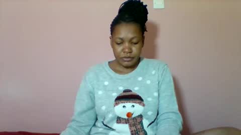 Snapshot of sexyapple2002 chatting on 10/08/25, 12:30 sexyapple2002 online show from 10/08/25, 12:30