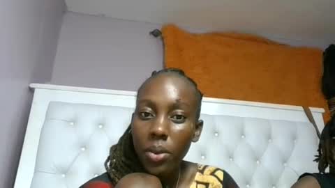 Snapshot of sexyary chatting on 06/06/26, 05:17 sexyary online show from 06/06/26, 05:17