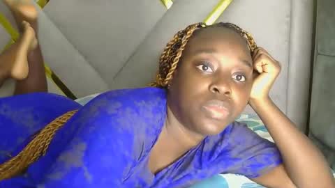 Snapshot of sexyass_lady chatting on 10/29/25, 08:27 Sexyass lady online show from 10/29/25, 08:27