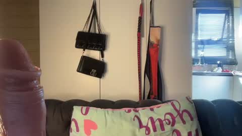 sexyasszeeee online show from 05/12/26, 07:05
