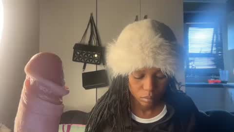 sexyasszeeee online show from 05/15/26, 11:06