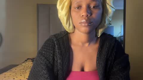 sexyasszeeee online show from 06/15/26, 11:12