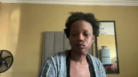 sexyasszeeee online show from 06/22/26, 09:28