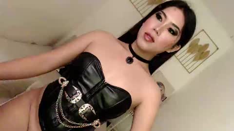 Lexie online show from 01/19/25, 02:47