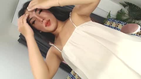 Snapshot of sexybaby2999 chatting on 11/06/25, 11:11 Lexie online show from 11/06/25, 11:11