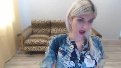 sexybeatriice online show from 12/08/24, 10:52