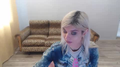 sexybeatriice online show from 12/10/24, 07:16