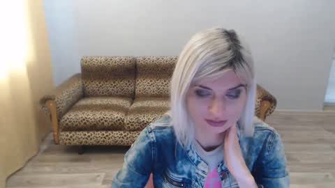 sexybeatriice online show from 12/10/24, 10:17