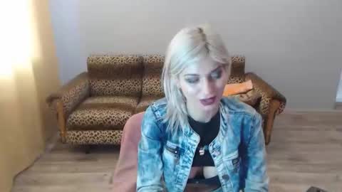 sexybeatriice online show from 12/27/24, 10:45