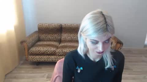 sexybeatriice online show from 01/02/25, 07:12