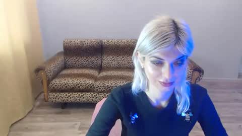 sexybeatriice online show from 01/11/25, 07:06