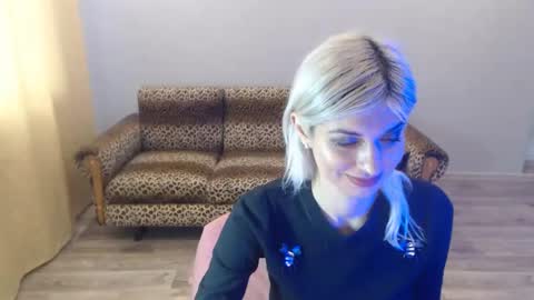 sexybeatriice online show from 01/11/25, 10:08