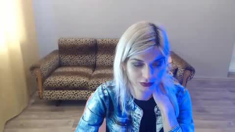 sexybeatriice online show from 01/17/25, 10:22
