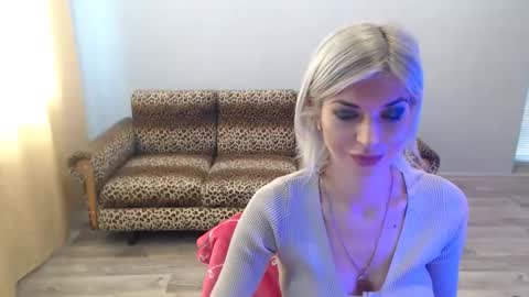 sexybeatriice online show from 11/01/25, 07:21