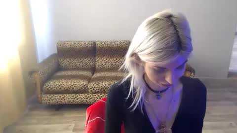sexybeatriice online show from 11/14/25, 07:51