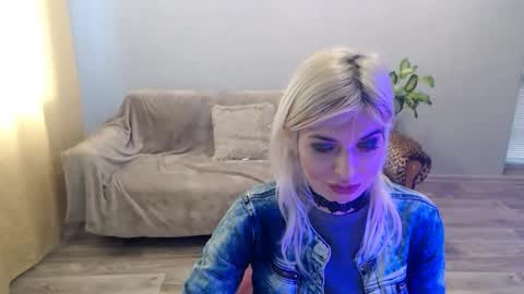 sexybeatriice online show from 02/14/26, 08:11