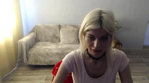 Snapshot of sexybeatriice chatting on 06/29/26, 06:08 sexybeatriice online show from 06/29/26, 06:08