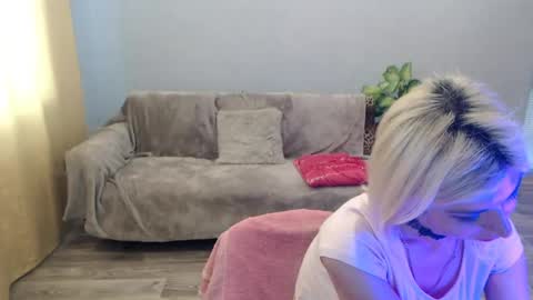 Snapshot of sexybeatriice chatting on 07/10/26, 06:28 sexybeatriice online show from 07/10/26, 06:28