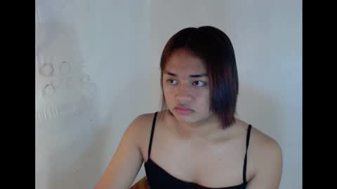 sexybeatrix_ online show from 09/18/25, 05:09