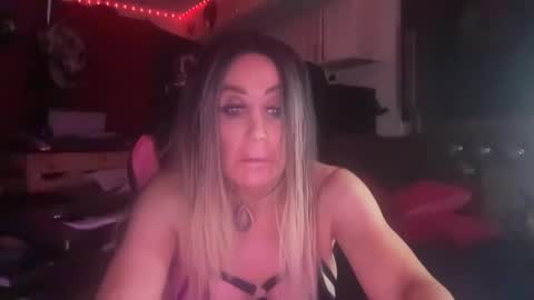 Jaylen Starr online show from 10/15/25, 08:14