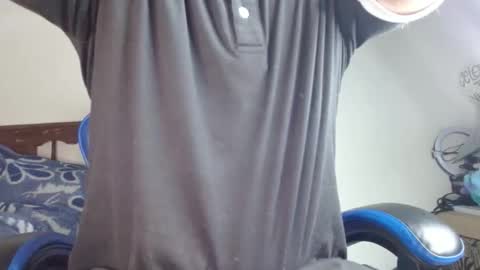 Snapshot of sexyboy_bigclit chatting on 02/15/26, 08:24 Iker online show from 02/15/26, 08:24