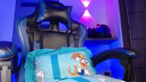 Snapshot of sexyboy_bigclit chatting on 05/02/26, 10:20 Iker online show from 05/02/26, 10:20