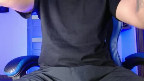 Snapshot of sexyboy_bigclit chatting on 05/07/26, 01:49 Iker online show from 05/07/26, 01:49
