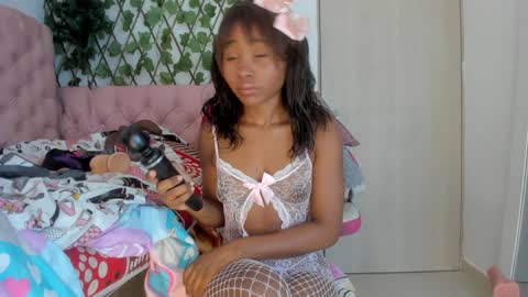sofia online show from 12/25/24, 10:50