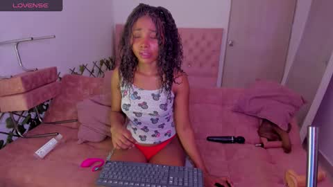 Snapshot of sexybrunnetem chatting on 02/09/26, 09:35 sofia online show from 02/09/26, 09:35