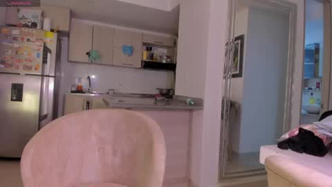 Snapshot of sexybrunnetem chatting on 06/07/26, 07:23 sofia online show from 06/07/26, 07:23