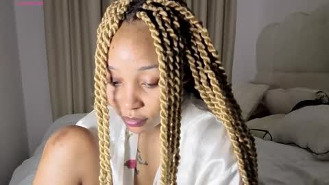 Snapshot of sexycabdy chatting on 10/13/25, 12:21 sexycabdy online show from 10/13/25, 12:21